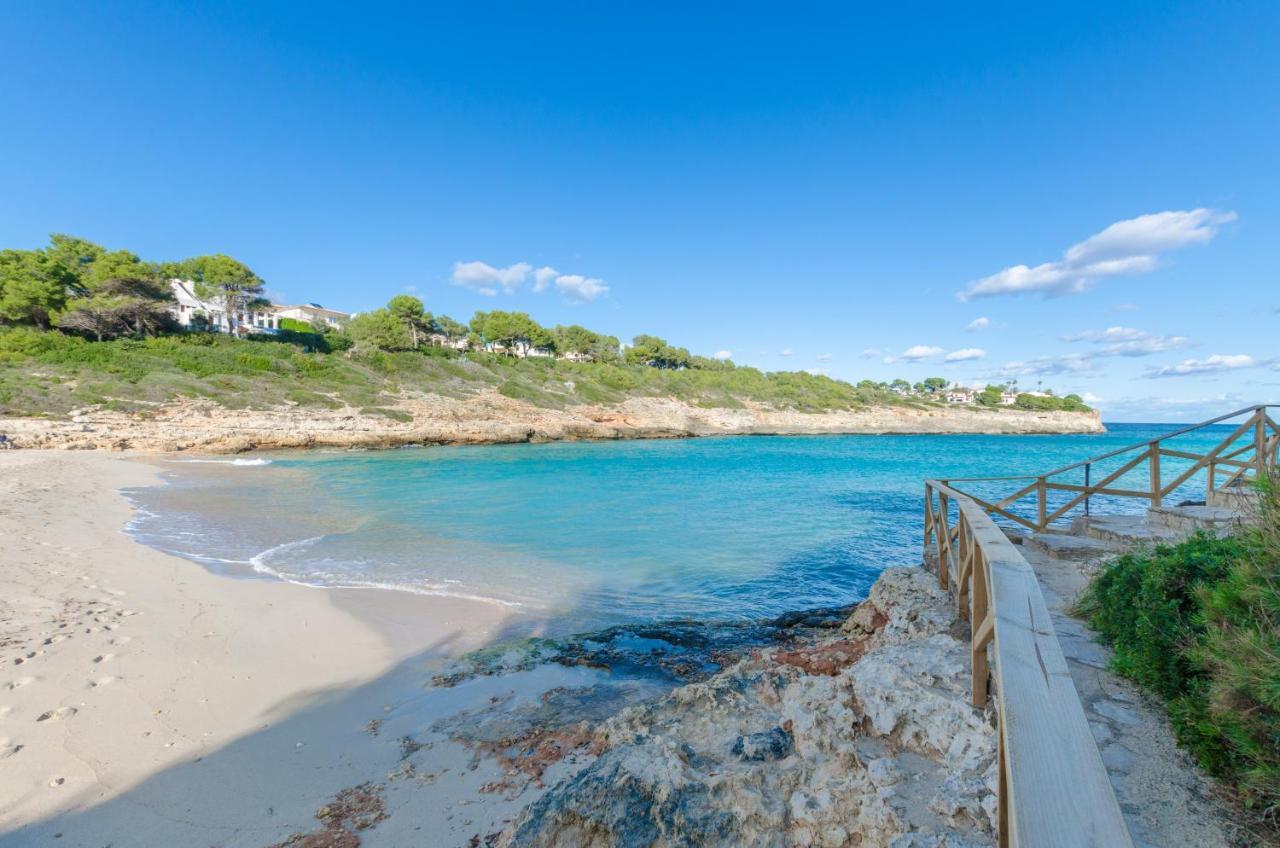 Апартаменты Bexan Cala Mandia Cala Mandia  Экстерьер фото